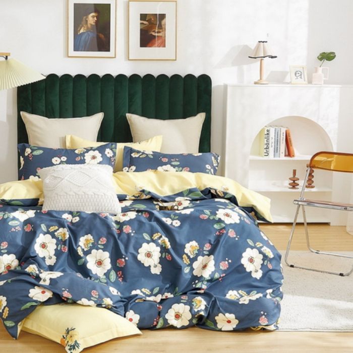 Abpusējs gultas veļas komplekts Happy Flowers||TavsSapnis