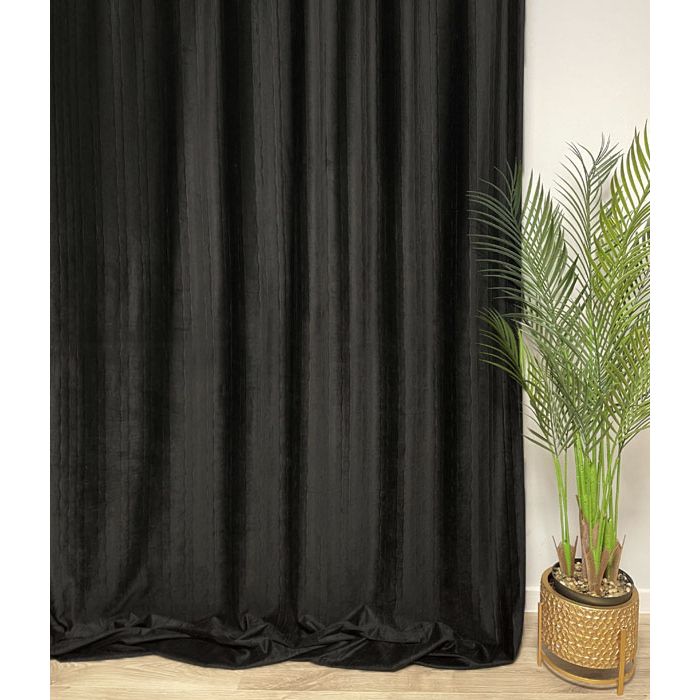 Izmērīts velūra aizkars Efekto Black, 0.35x3m||TavsSapnis