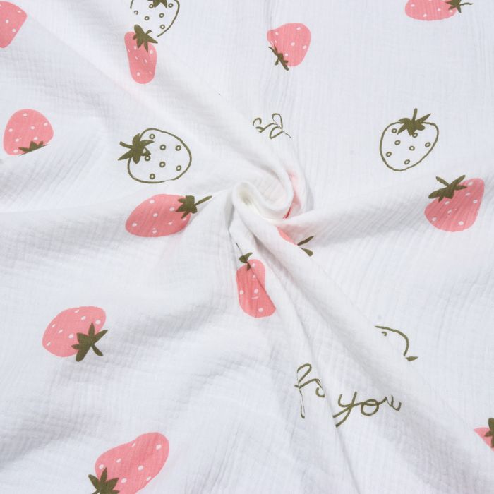 Double gauze muslīns Strawberries, 0.65x1.40m||TavsSapnis