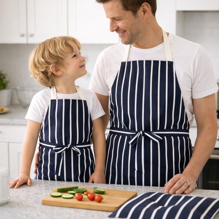 Izturīgs kokvilnas audums, Navy Stripes||TavsSapnis