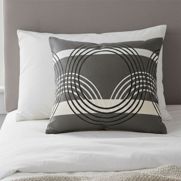 Kokvilnas spilvendrāna Dark Circle, 70x70 cm||TavsSapnis