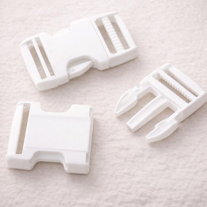 Aizdare-slēdzene balts,  20 mm||TavsSapnis