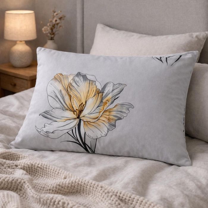 Kokvilnas spilvendrāna ar rāvējslēdzēju Flower, 50x70 cm||TavsSapnis