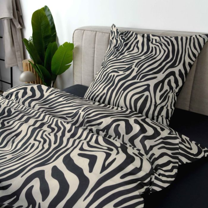 Gultas veļas komplekts Wild Flowers Zebra, 135x200, 80x80 cm||TavsSapnis