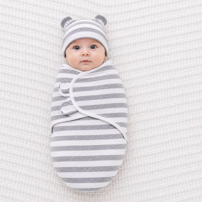 Trikotažas autiņbiksīšu kokons ar cepuri Grey Stripes, 48 cm||TavsSapnis