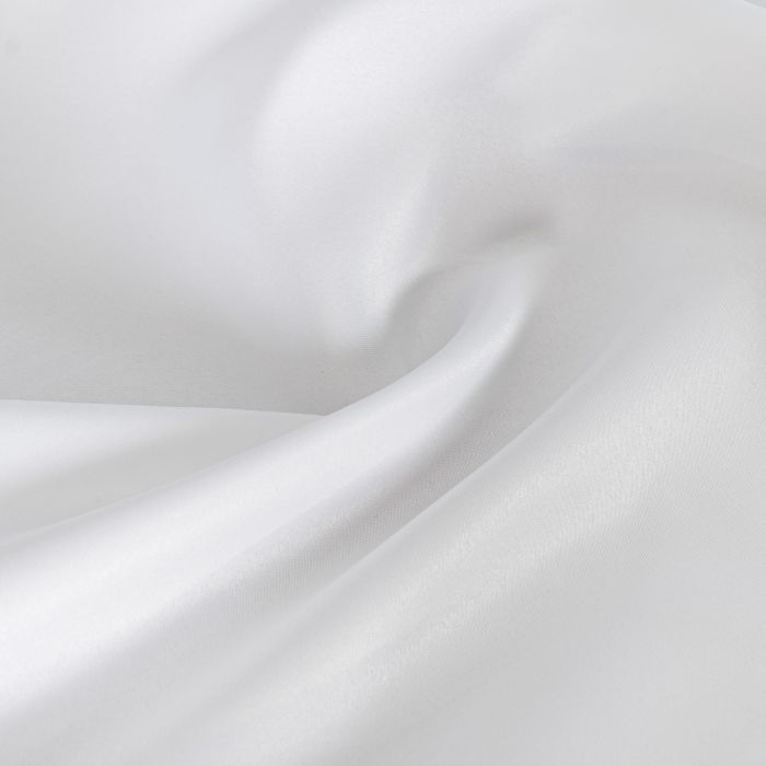 Traipu izturīgs galdauts LARA White, 140x220 cm||TavsSapnis