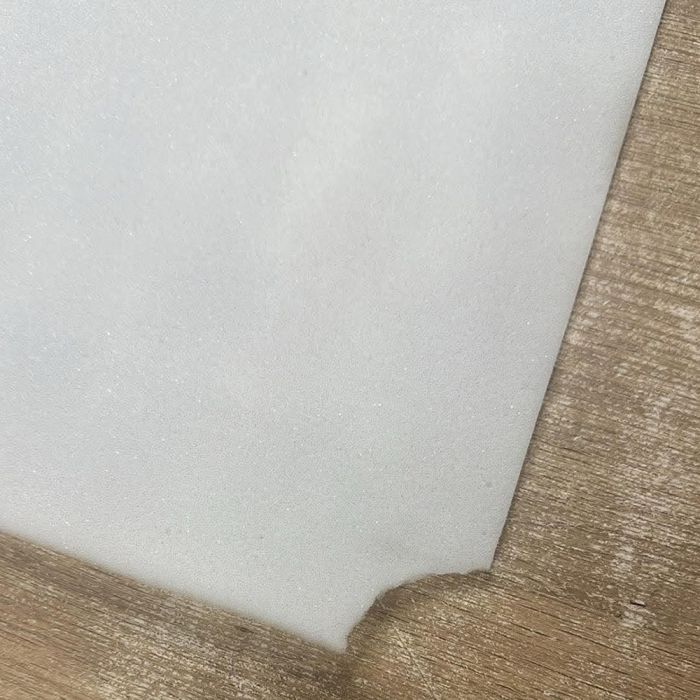 Porolona biezums ir 0,5 cm, 100x120 cm, ar defektu||TavsSapnis