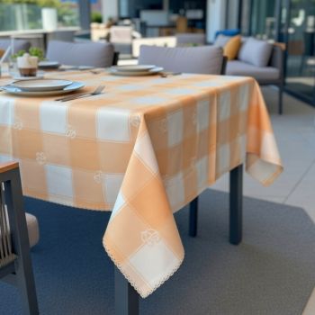 Traipu izturīgs galdauts Rūtains, 140x140 cm|Mājas preces|TavsSapnis